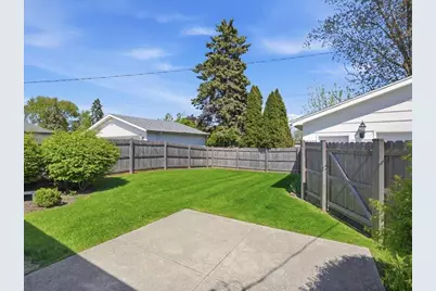 3117 N Main St, Racine, WI 53402 - Photo 27