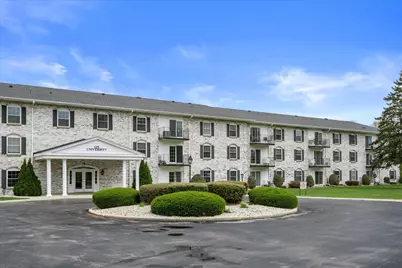 125 N University Dr #112, West Bend, WI 53095 - Photo 3