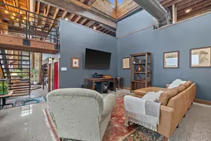 314 E Lincoln Ave, Milwaukee, WI 53207 - Photo 15