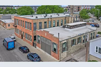 314 E Lincoln Ave #11, Milwaukee, WI 53207 - Photo 39