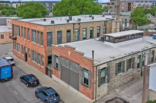 314 E Lincoln Ave, Milwaukee, WI 53207 - Photo 39