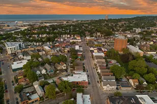 314 E Lincoln Ave, Milwaukee, WI 53207 - Photo 77