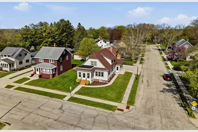 944  Detroit St, Sheboygan Falls, WI 53085 - Photo 35