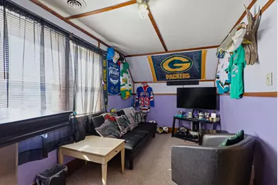 944  Detroit St, Sheboygan Falls, WI 53085 - Photo 27