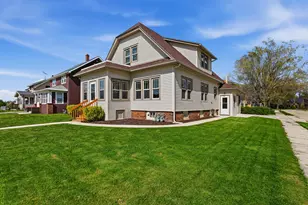 944 Detroit St, Sheboygan Falls, WI 53085 - Photo 1