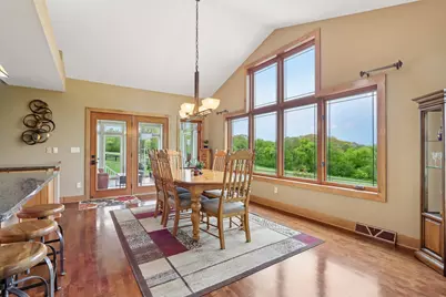 W287N990  Bedouin Ct, Delafield, WI 53188 - Photo 21