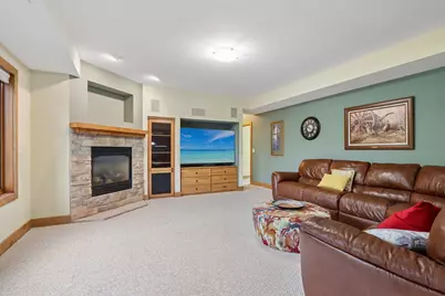 W287N990  Bedouin Ct, Delafield, WI 53188 - Photo 51