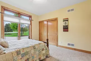 W287N990 Bedouin Ct, Delafield, WI 53188 - Photo 37