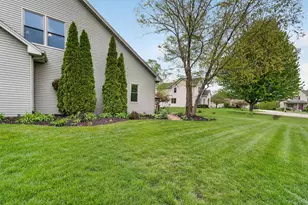1631 Rolling Green Dr, Racine, WI 53406 - Photo 39