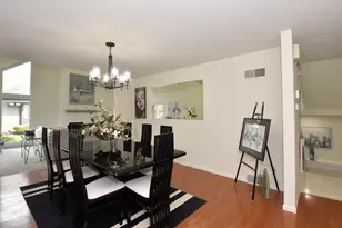 41 E Campus Ct, Racine, WI 53402 - Photo 7