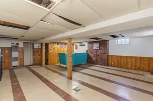 2922 S 102nd St, West Allis, WI 53227 - Photo 19
