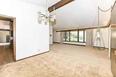301 W Indian Creek Ct, Fox Point, WI 53217 - Photo 25