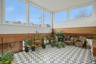 1945 N Bartlett Ave, Milwaukee, WI 53202 - Photo 25