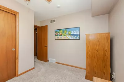 4123 N 95th St, Wauwatosa, WI 53222 - Photo 27