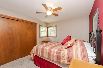 4123 N 95th St, Wauwatosa, WI 53222 - Photo 29