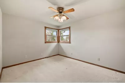 4319 N 50th St, Sheboygan, WI 53083 - Photo 11