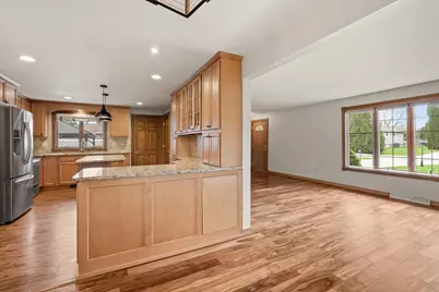 4319 N 50th St, Sheboygan, WI 53083 - Photo 7
