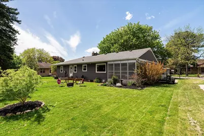 2115  Sisson Dr, La Crosse, WI 54601 - Photo 21