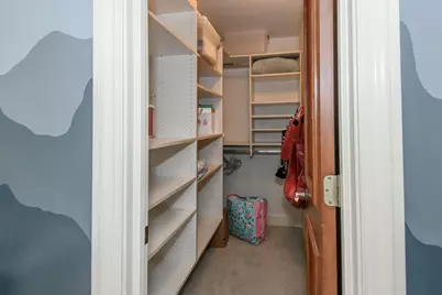 10935 N Oriole Ln, Mequon, WI 53092 - Photo 39