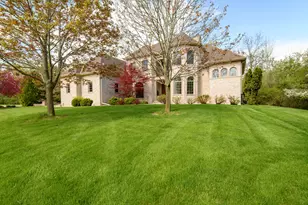 10935 N Oriole Ln, Mequon, WI 53092 - Photo 1