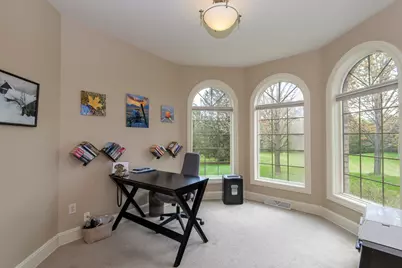 10935 N Oriole Ln, Mequon, WI 53092 - Photo 27