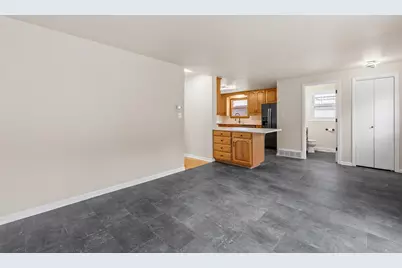 526  Pinetree Rd, Kohler, WI 53044 - Photo 13