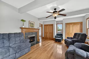 102 N Jefferson St, Racine, WI 53185 - Photo 9