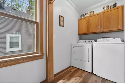 102 N Jefferson St, Racine, WI 53185 - Photo 13