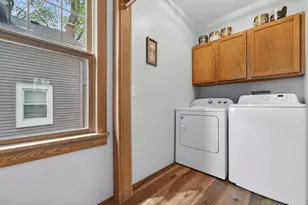 102 N Jefferson St, Racine, WI 53185 - Photo 13