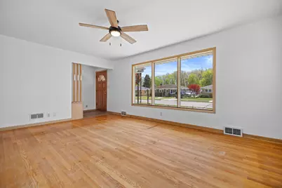 1514  22nd St, Kenosha, WI 53140 - Photo 5