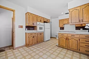 1514 22nd St, Kenosha, WI 53140 - Photo 9