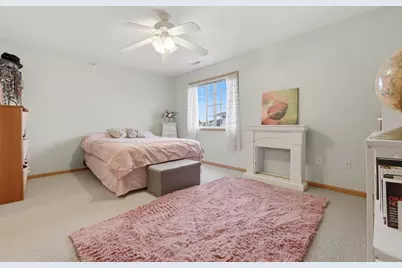 2775  11th Pl #812, Somers, WI 53140 - Photo 13