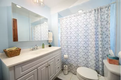 600 N 51st St, Milwaukee, WI 53208 - Photo 9