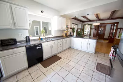 600 N 51st St, Milwaukee, WI 53208 - Photo 7