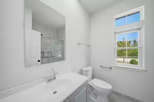 N56W18034 Evergreen Ln, Menomonee Falls, WI 53051 - Photo 13