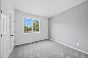 N56W18034 Evergreen Ln, Menomonee Falls, WI 53051 - Photo 15