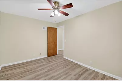 2300  Geneva St, Racine, WI 53402 - Photo 13