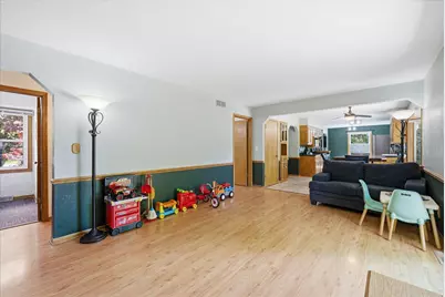 W169N9873  Nigbor Dr, Germantown, WI 53022 - Photo 15