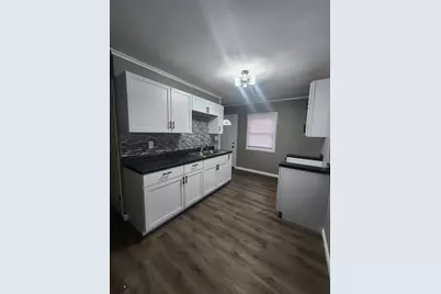 5075 N 50th St, Milwaukee, WI 53218 - Photo 5