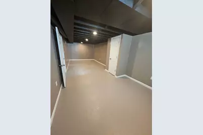 5075 N 50th St, Milwaukee, WI 53218 - Photo 7