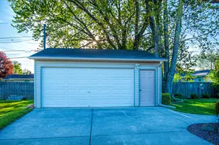 1432 Breeze Terrace, Racine, WI 53406 - Photo 21