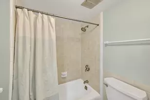 805 Lone Tree Rd, Elm Grove, WI 53122 - Photo 29