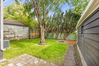 606 S 94th Pl, Milwaukee, WI 53214 - Photo 3