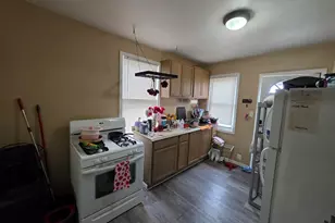 1544 S 2nd St, Milwaukee, WI 53204 - Photo 5