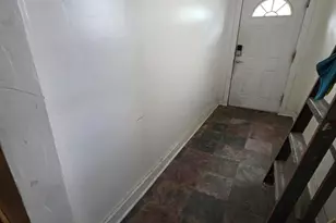 1544 S 2nd St, Milwaukee, WI 53204 - Photo 9