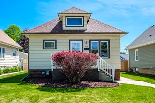1438 S 95th St, West Allis, WI 53214 - Photo 1