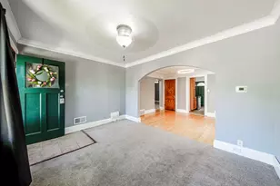 1438 S 95th St, West Allis, WI 53214 - Photo 7