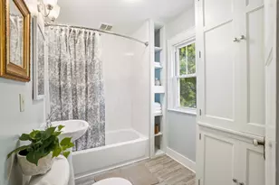 610 N 99th St, Wauwatosa, WI 53226 - Photo 29