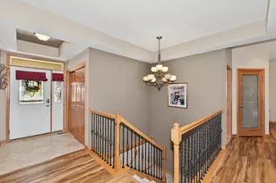 2307 Silver Fox Ct, Waukesha, WI 53188 - Photo 5