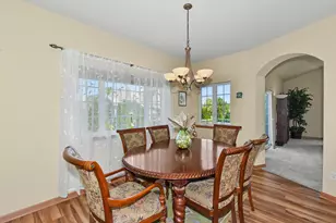 2307 Silver Fox Ct, Waukesha, WI 53188 - Photo 17